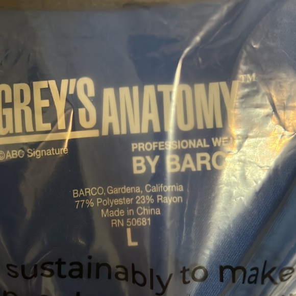 BARCO scrub top - Picture 4 of 5